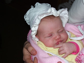 Baby  Bonnet